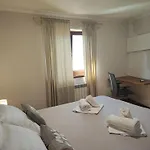 Sea View Ana With A Private Jacuzzi Opatija