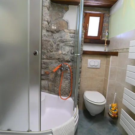 아파트 Sea View Ana With A Private Jacuzzi Opatija