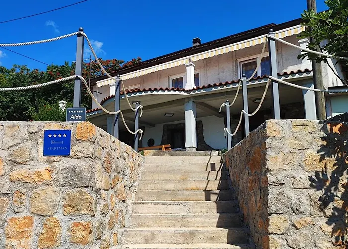 Sea View Ana With A Private Jacuzzi Opatija 公寓 Poljane