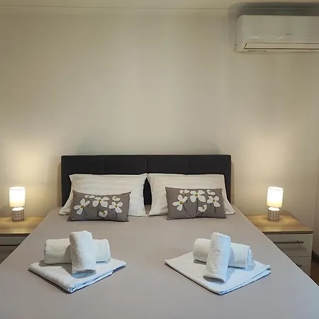 Apartman Sea View Ana With A Private Jacuzzi Opatija Poljane