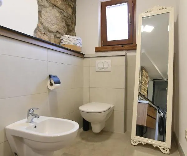 Apartment Sea View Ana With A Private Jacuzzi Opatija *