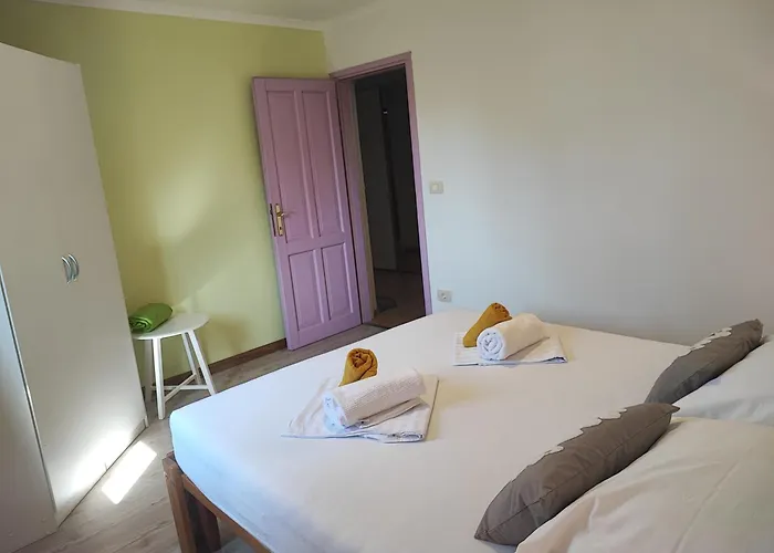 Sea View Ana With A Private Jacuzzi Opatija Apartman *